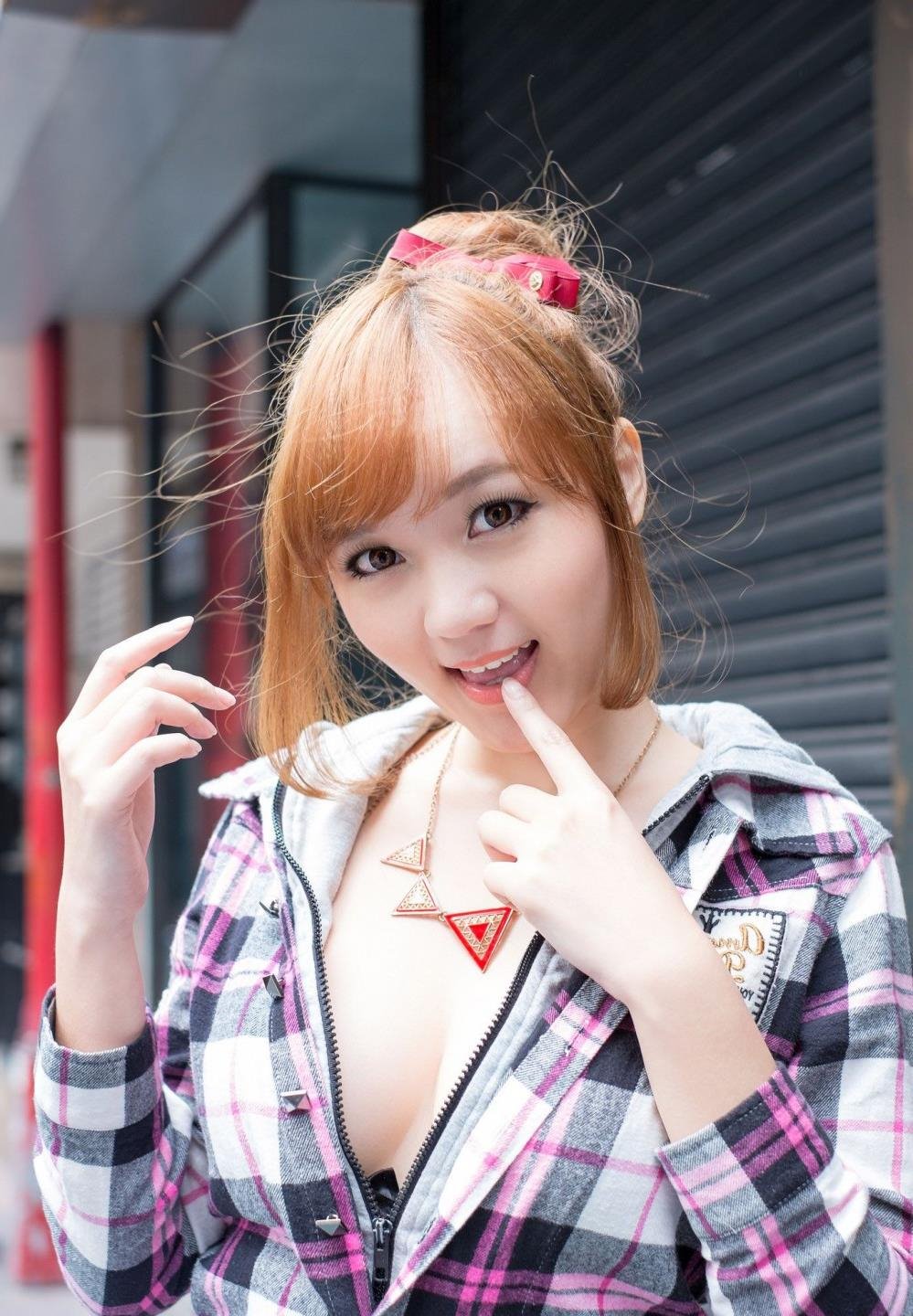 ���ܵ�һ���ٶ�����