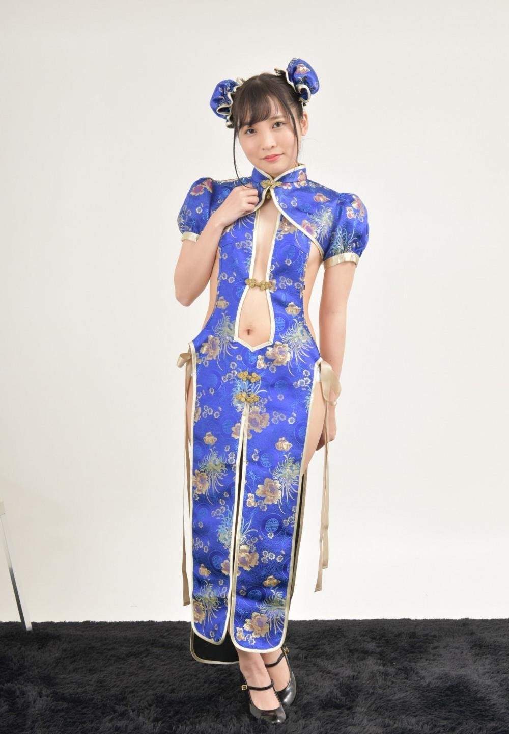 美女全身解开内裤