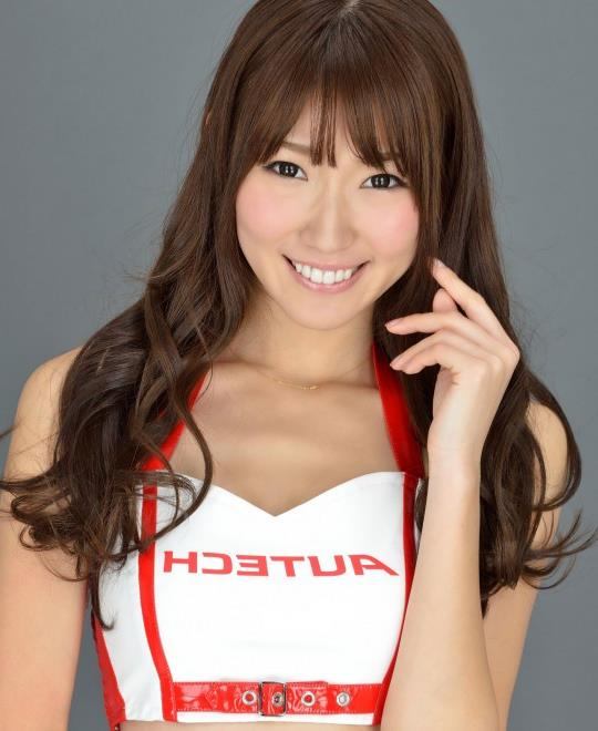 ���ϴ�YUER����ʦ�������